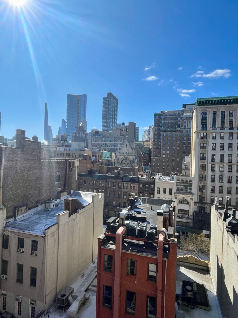 160 W 73rd Street, 7K and 8K - Photo 2