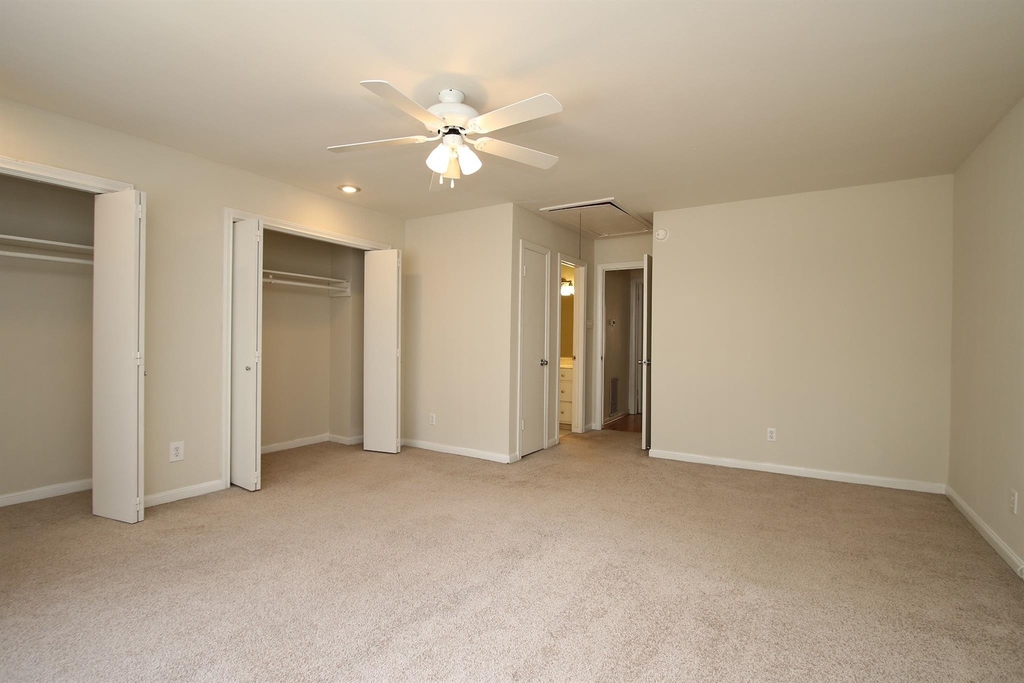 1739 Commonwealth Street - Photo 17