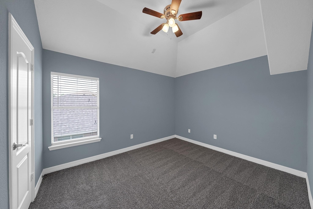5107 Lost Cove Lane - Photo 26
