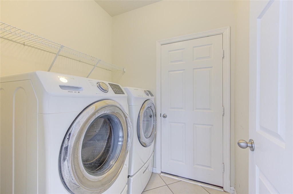 5007 Jade Cove Court - Photo 37