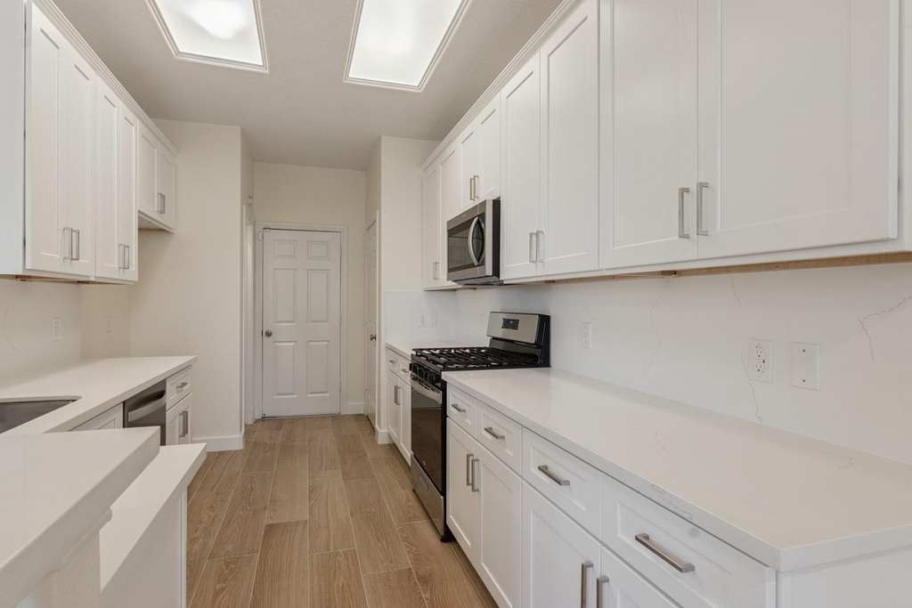 13167 Peppergate Lane - Photo 8