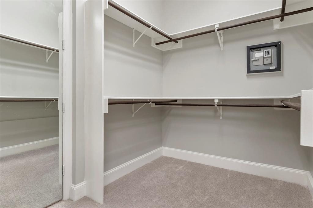 3106 Sackett Street - Photo 16