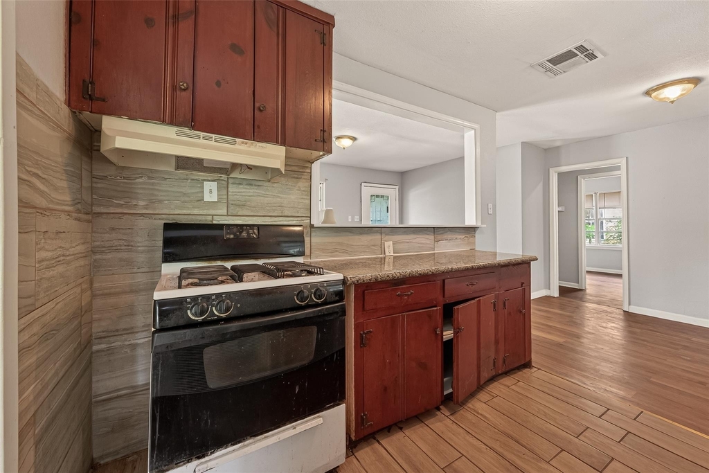 10506 Buffum Street - Photo 7