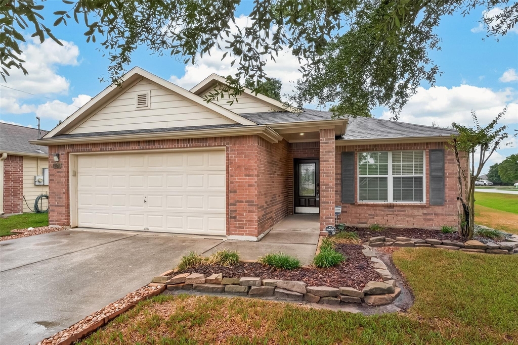 16299 Hidden Deer Lane - Photo 0