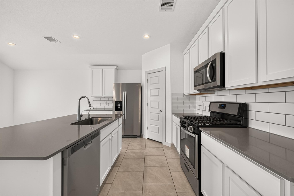 28926 Yachting Point Lane - Photo 9