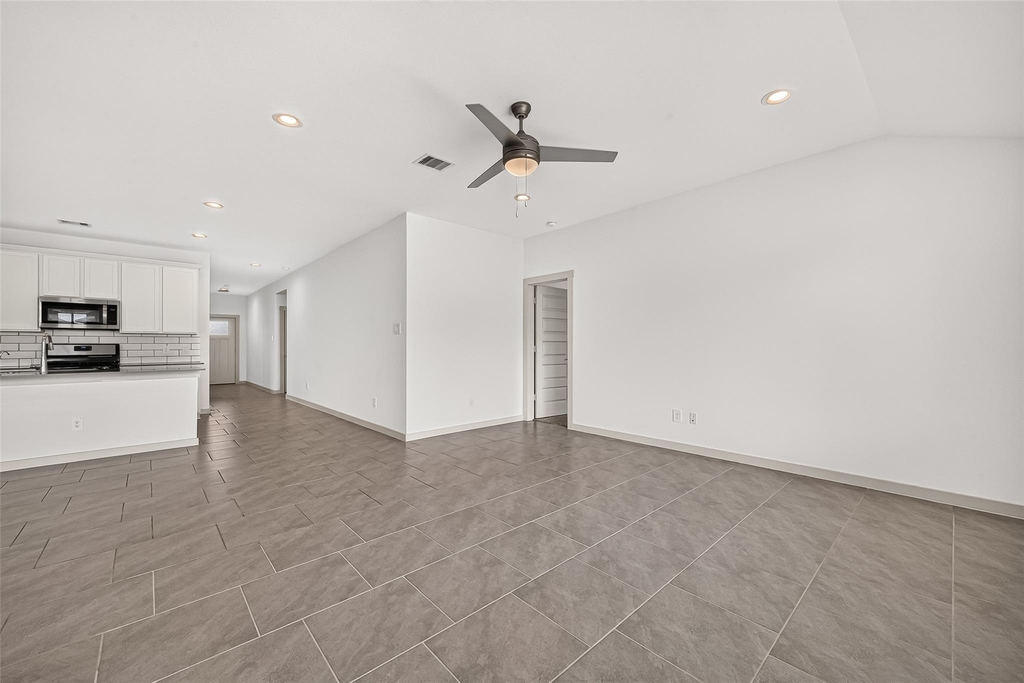 28926 Yachting Point Lane - Photo 6