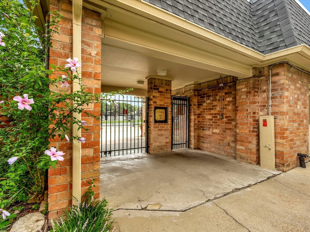 1601 S Shepherd Drive - Photo 36