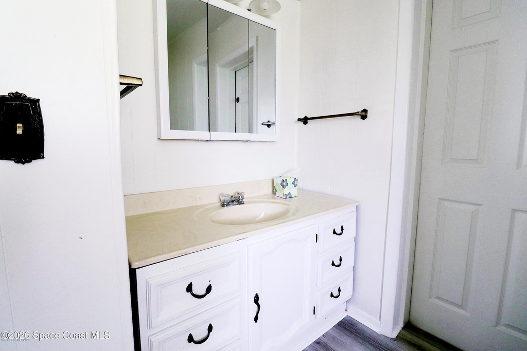 280 Hickory Avenue - Photo 10