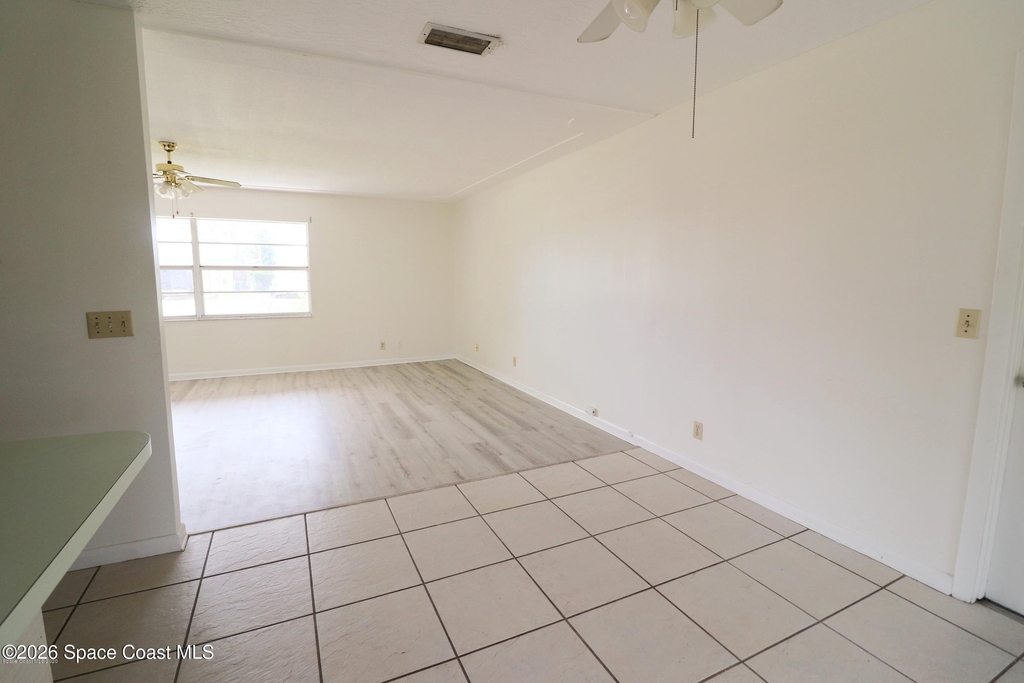 280 Hickory Avenue - Photo 5