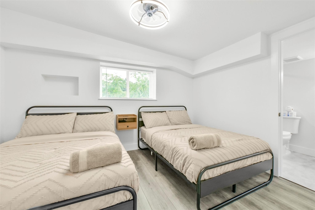 7103 Long Point Road - Photo 12