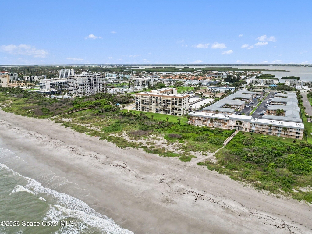 3060 N Atlantic Avenue - Photo 1