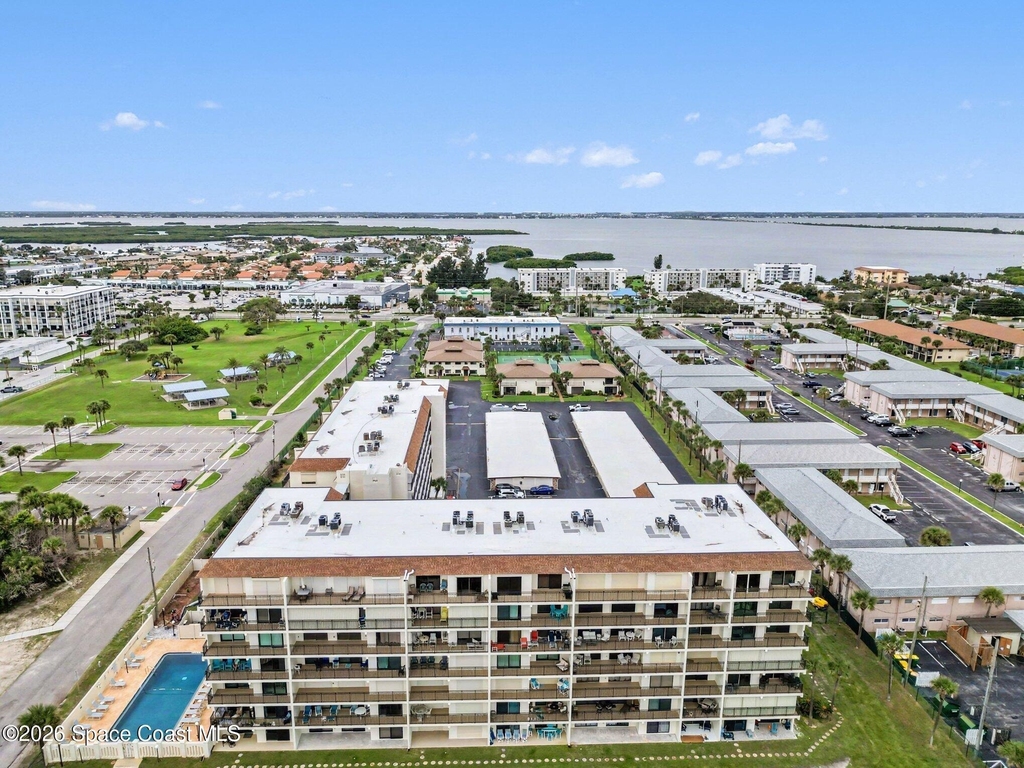 3060 N Atlantic Avenue - Photo 4