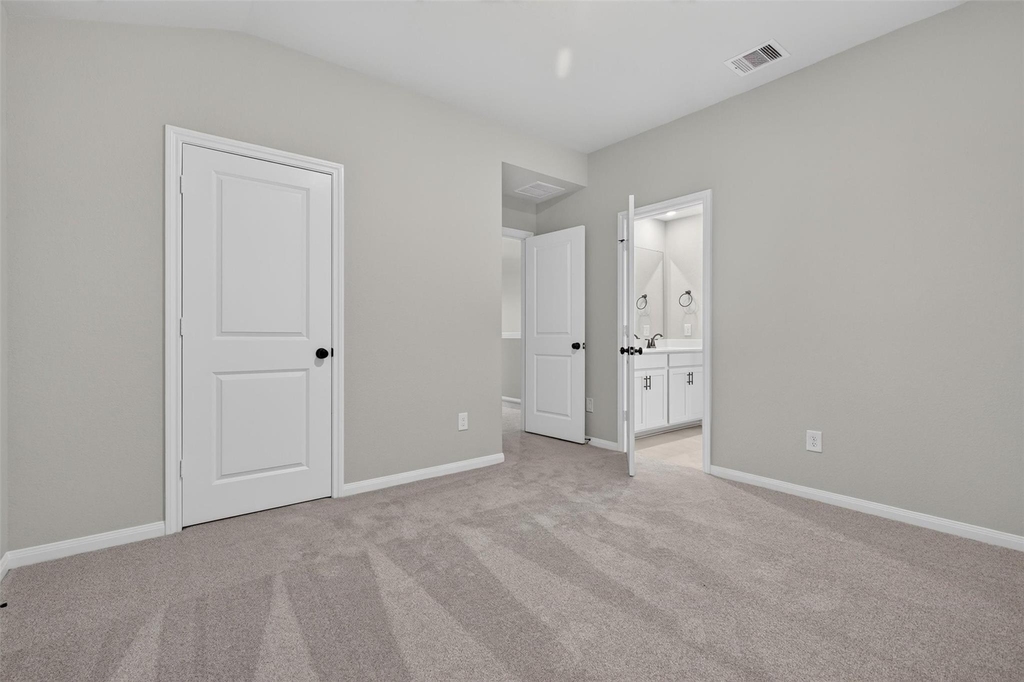 6427 Prospect Oaks Parkway - Photo 37