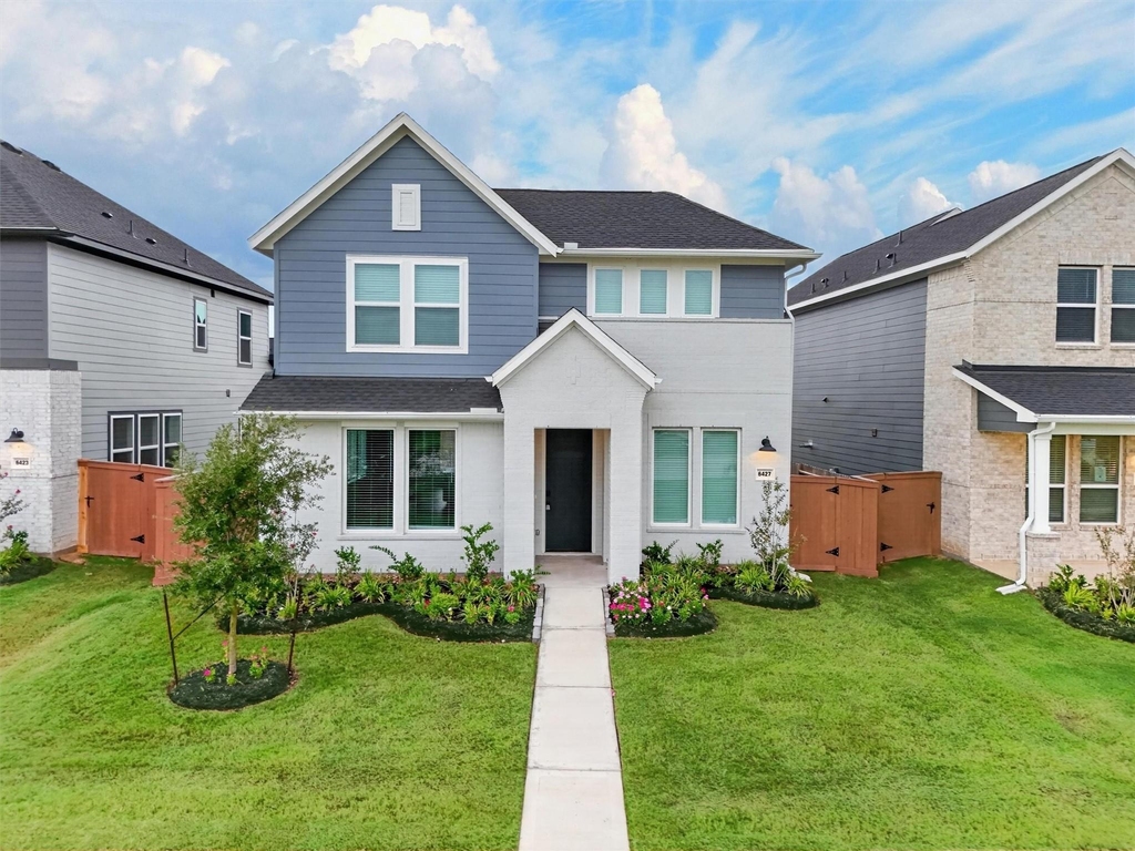 6427 Prospect Oaks Parkway - Photo 0