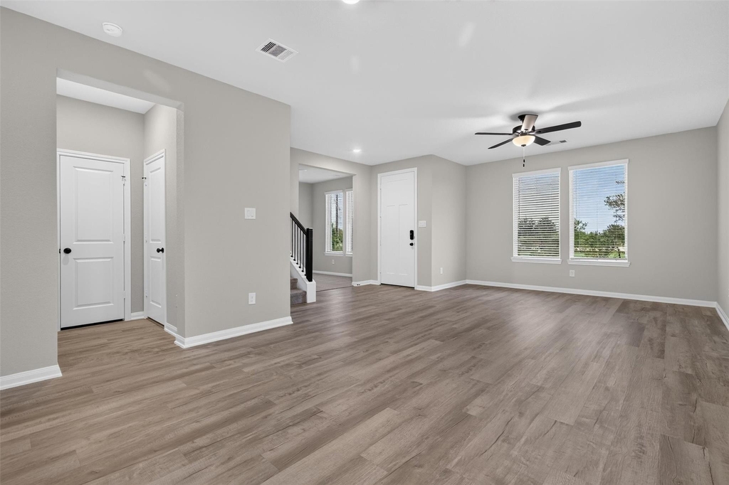 6427 Prospect Oaks Parkway - Photo 8