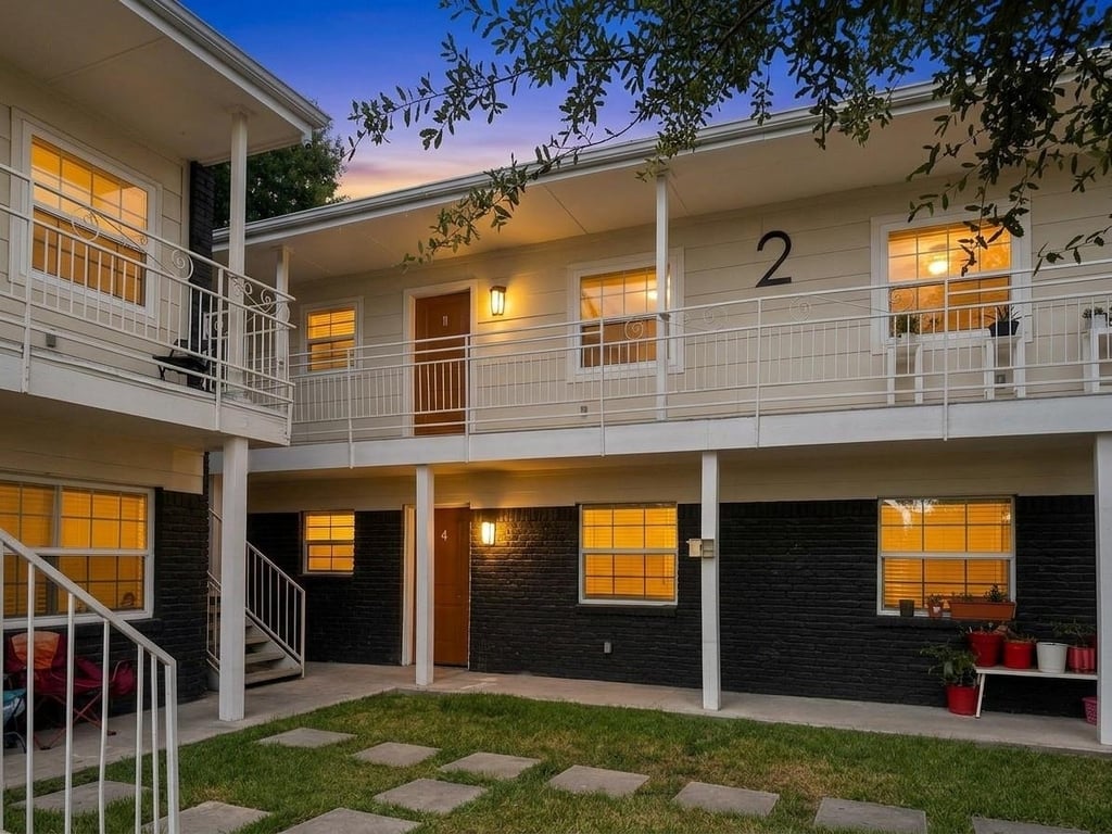 1824 Thonig Road - Photo 1
