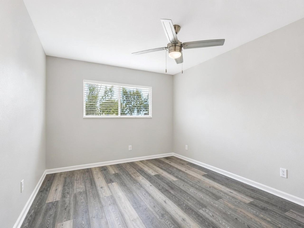 1824 Thonig Road - Photo 12