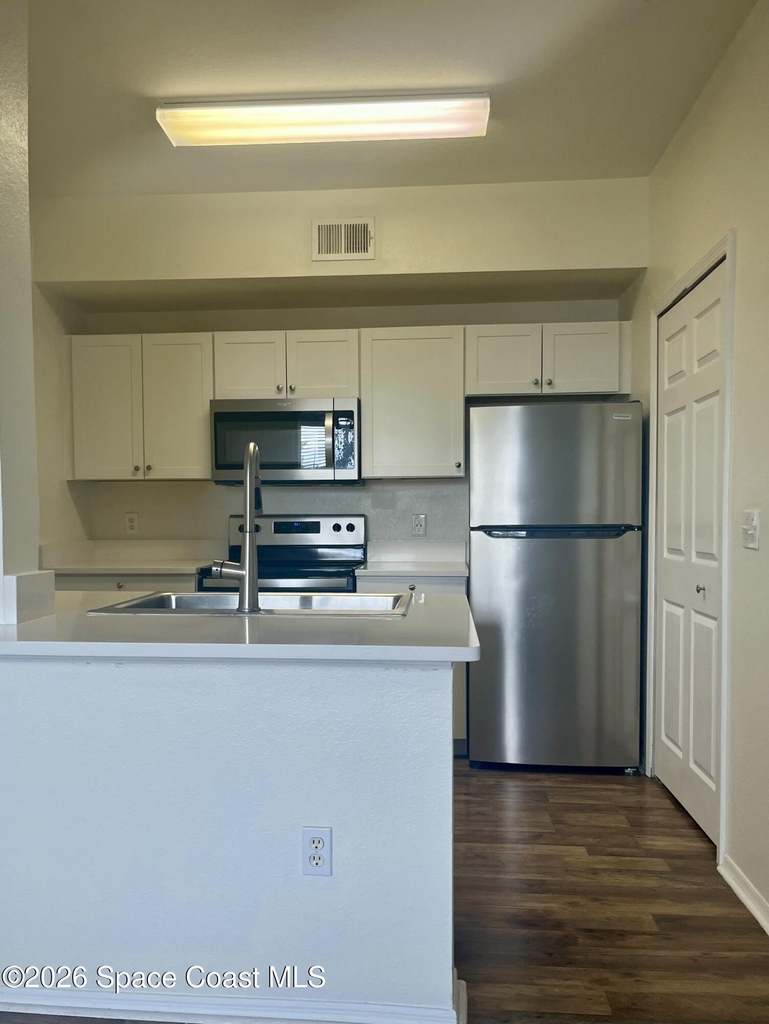 1757 Sophias Drive - Photo 14