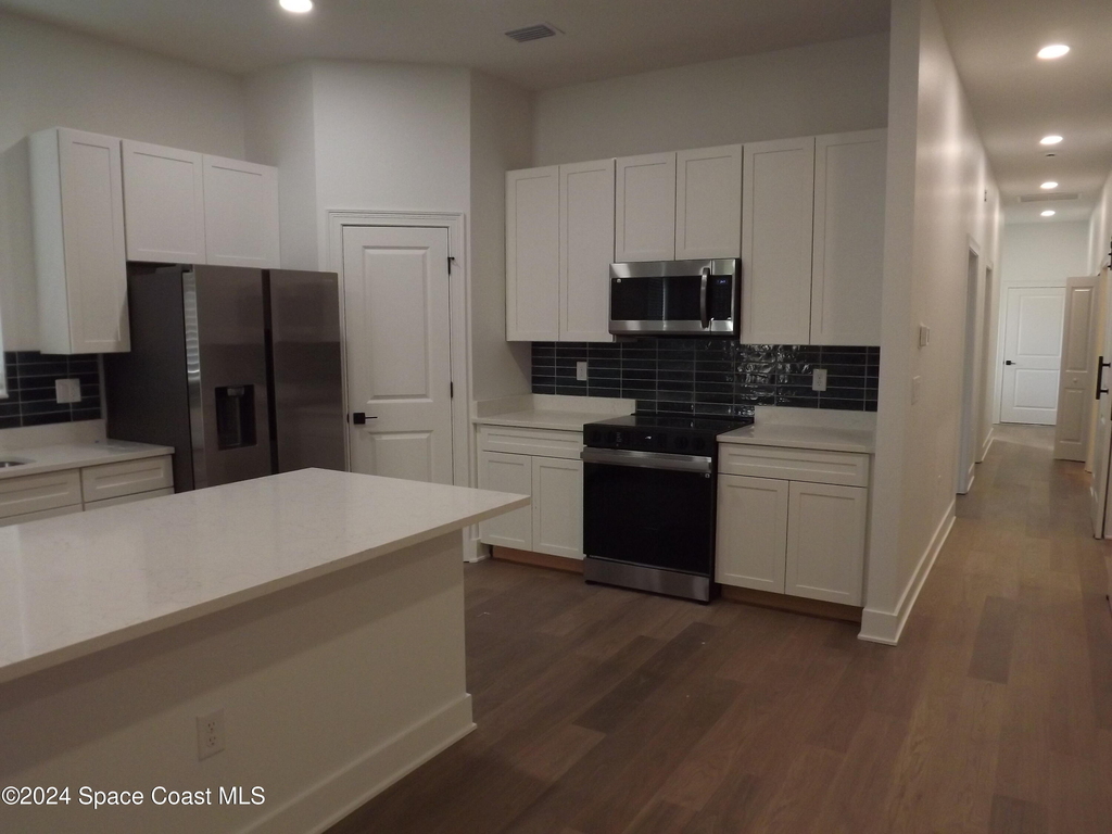 2273 Highland Avenue - Photo 2