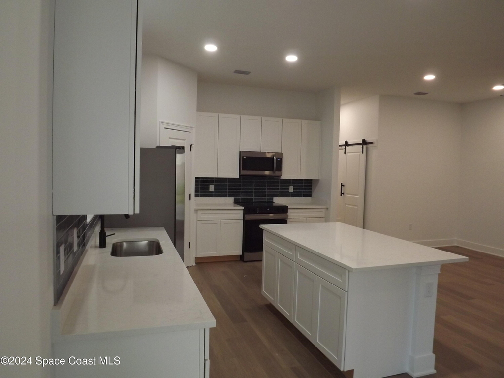 2273 Highland Avenue - Photo 4