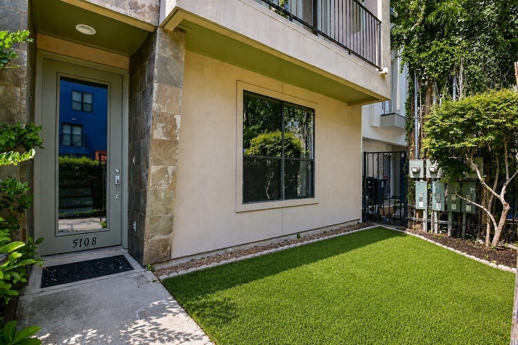 5108 Lillian Street - Photo 1