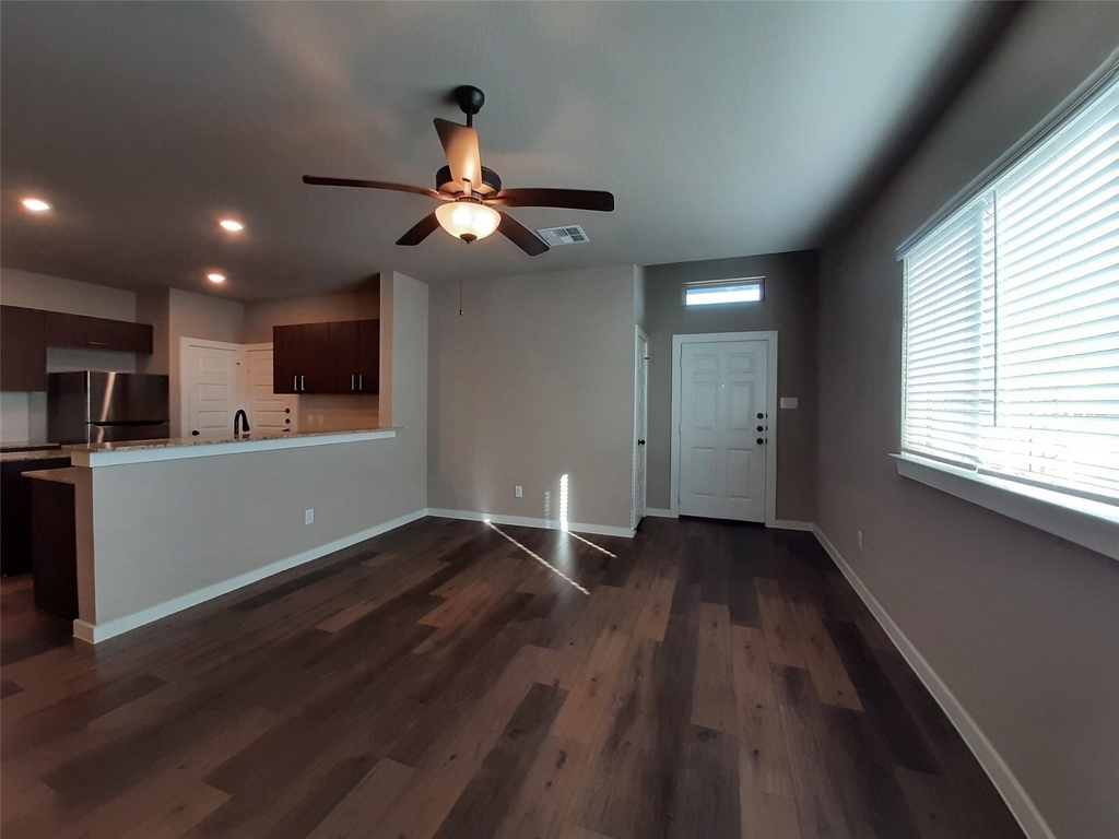 9717 Grosbeak Lane - Photo 5