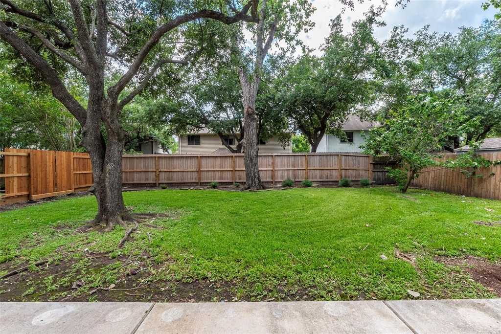 1227 Mabry Mill Road - Photo 35