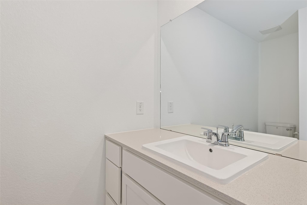 7602 Barcelona Springs - Photo 26