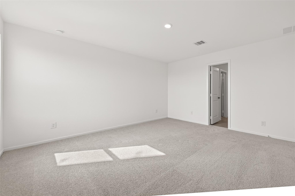7602 Barcelona Springs - Photo 21