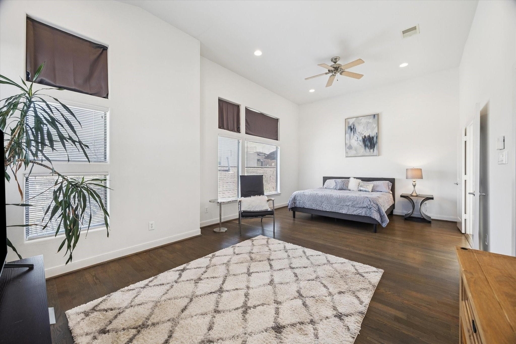 902 Roy Street - Photo 19