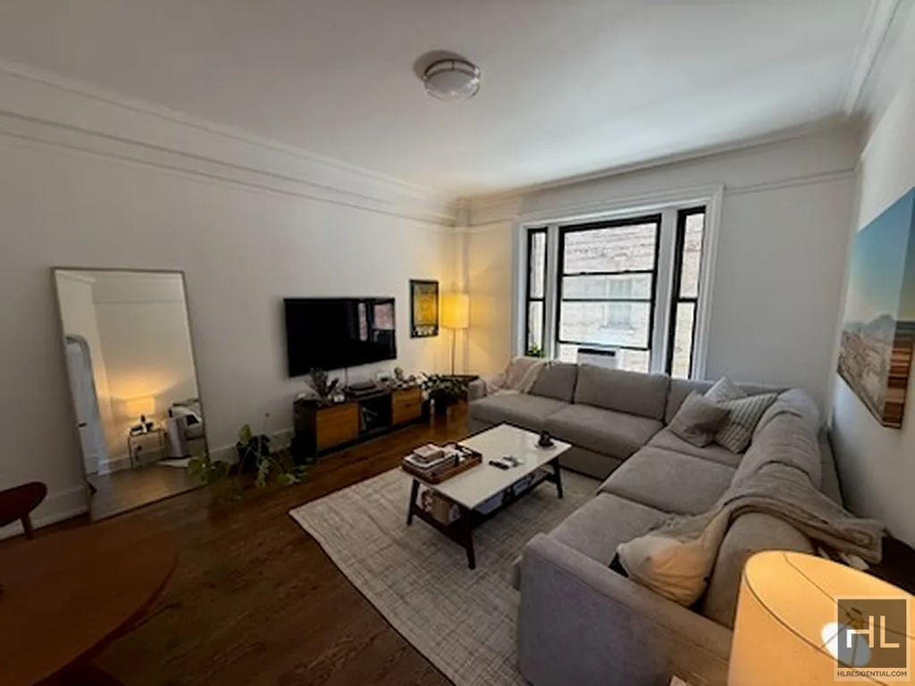 West 72 Street - Photo 2