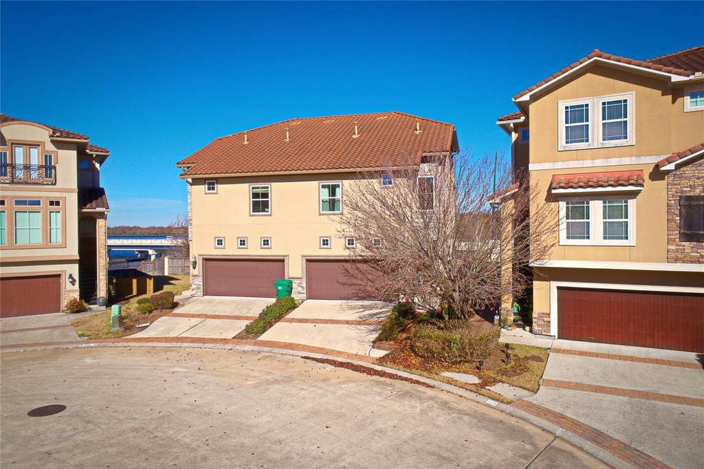 4132 Boardwalk Boulevard - Photo 1