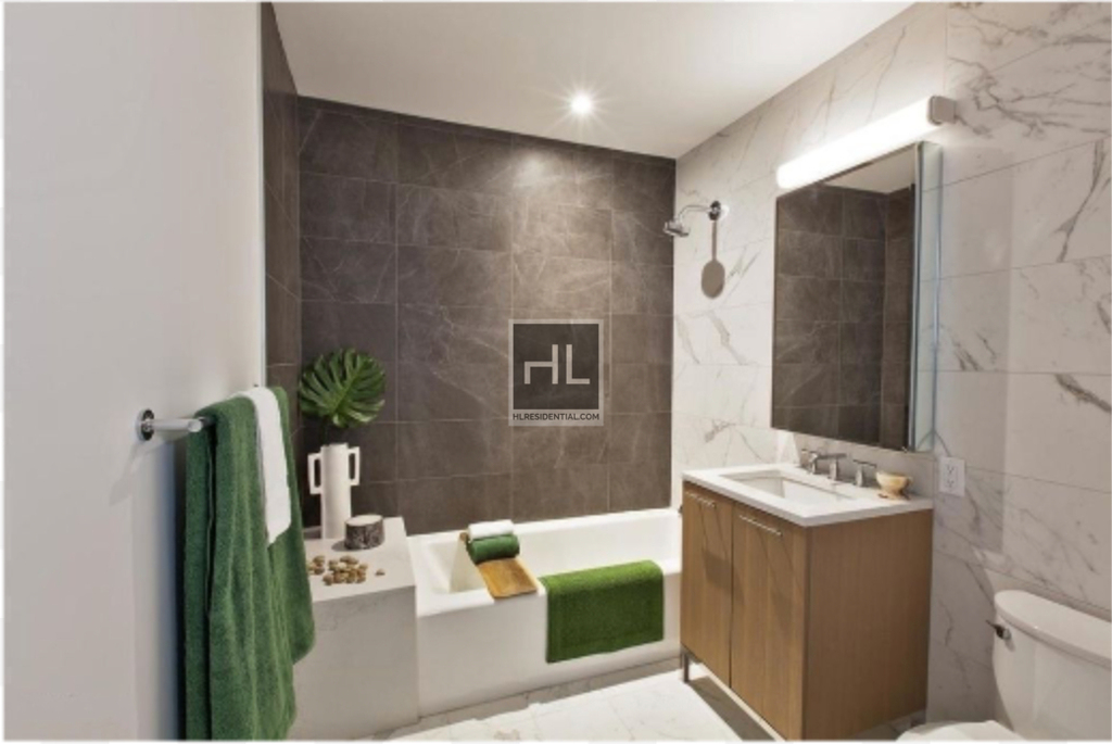 Fleet Place - Photo 2