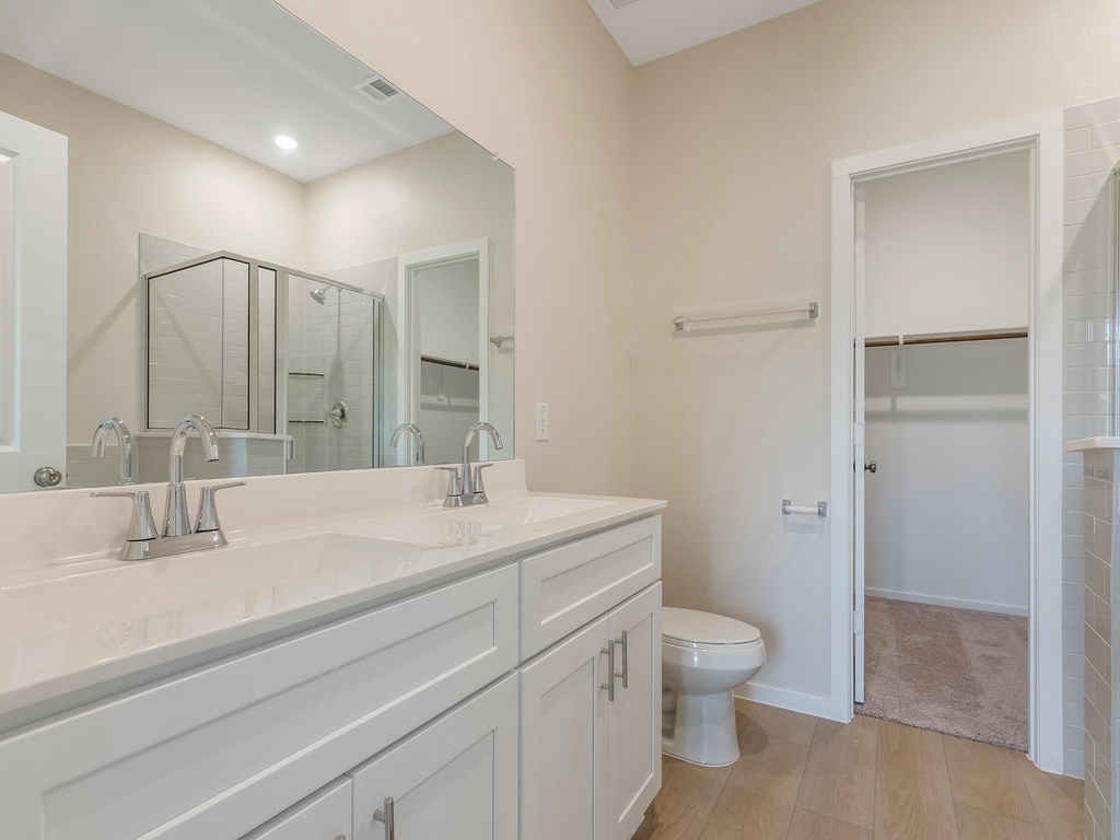 15881 Blass Valley Drive Drive - Photo 8