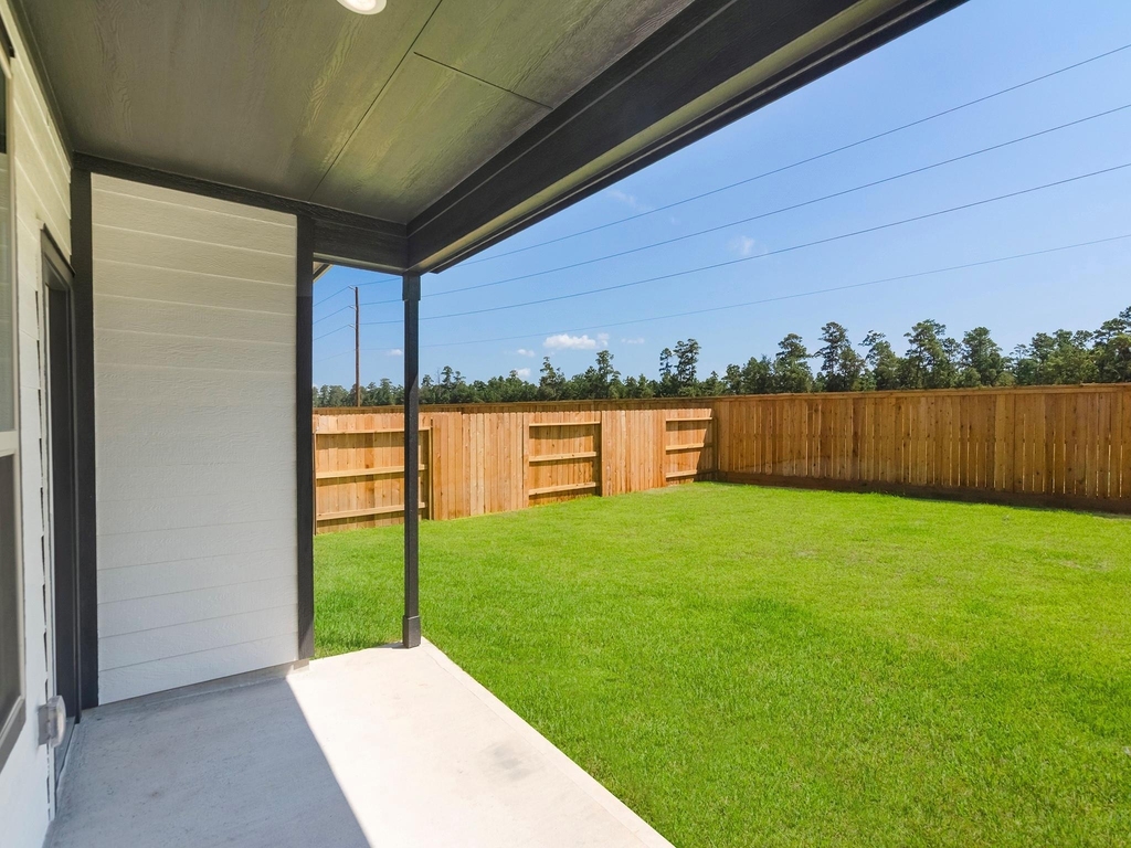 15881 Blass Valley Drive Drive - Photo 32