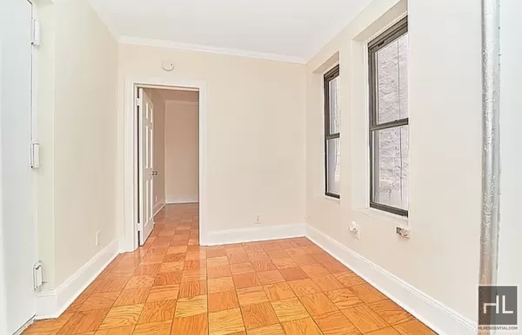 East 80 Street - Photo 0