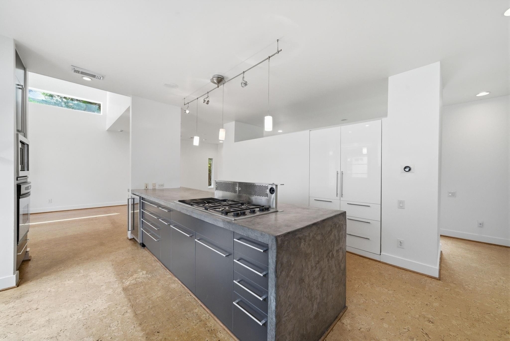 7002 Newcastle Street - Photo 29