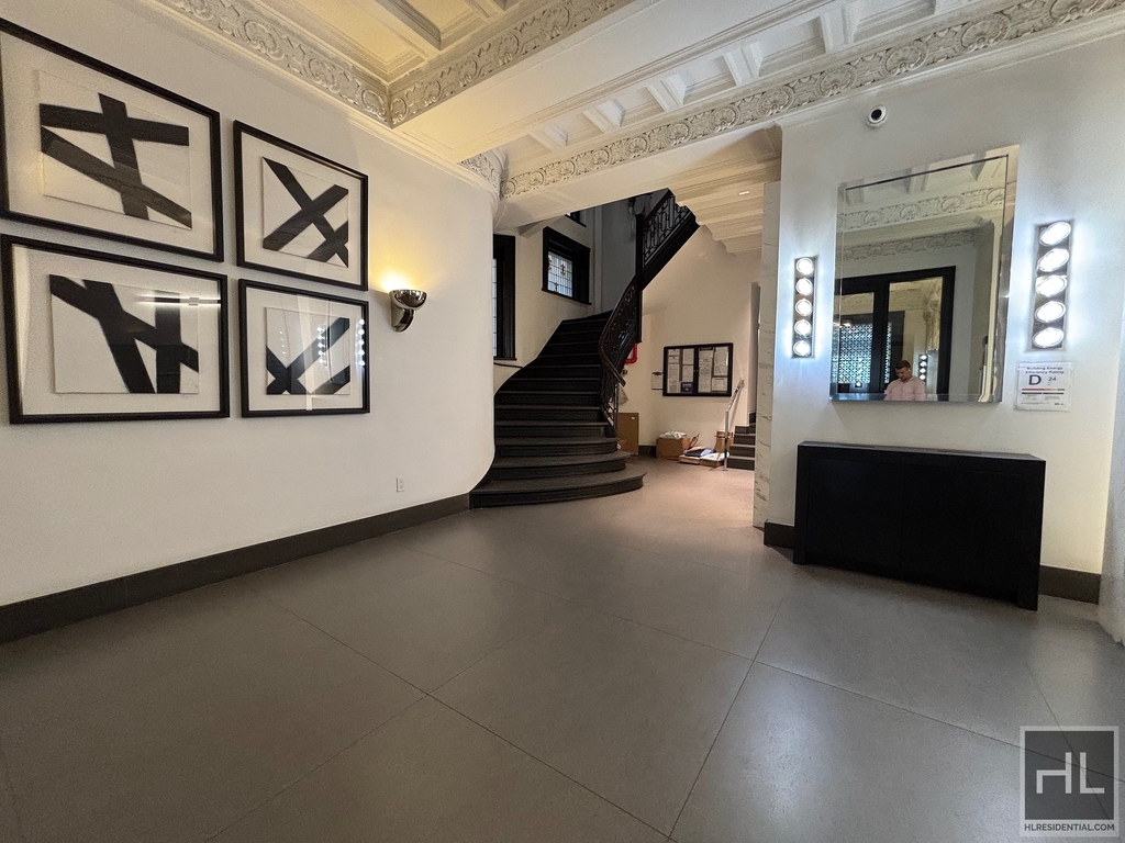 West 72 Street - Photo 9