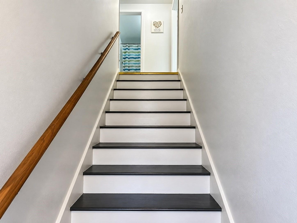 409 Doris Street - Photo 3