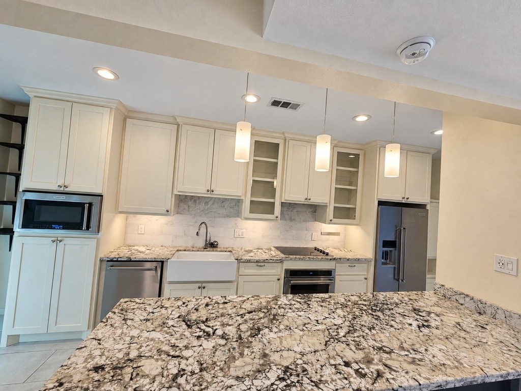 1201 Mcduffie Street - Photo 4