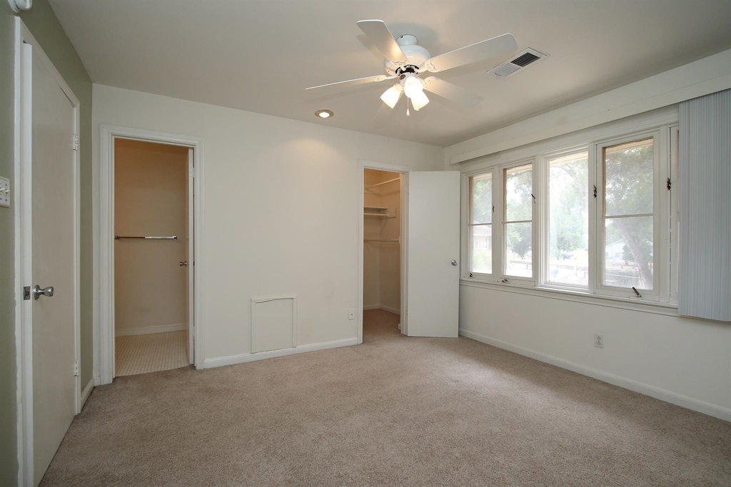 1733 Commonwealth Street - Photo 22