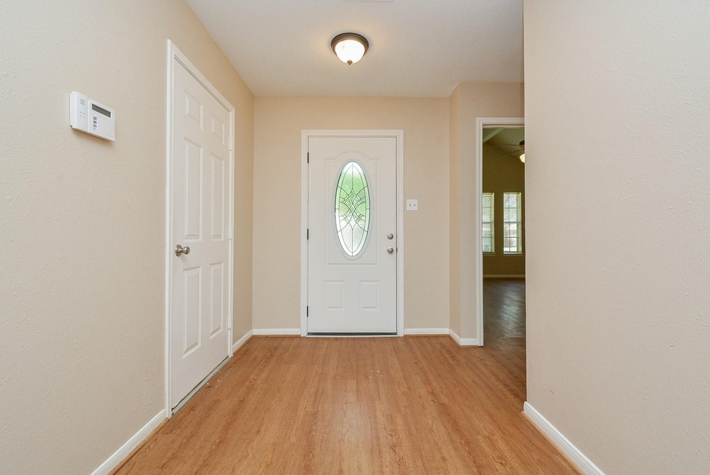 22811 Market Square Lane - Photo 22