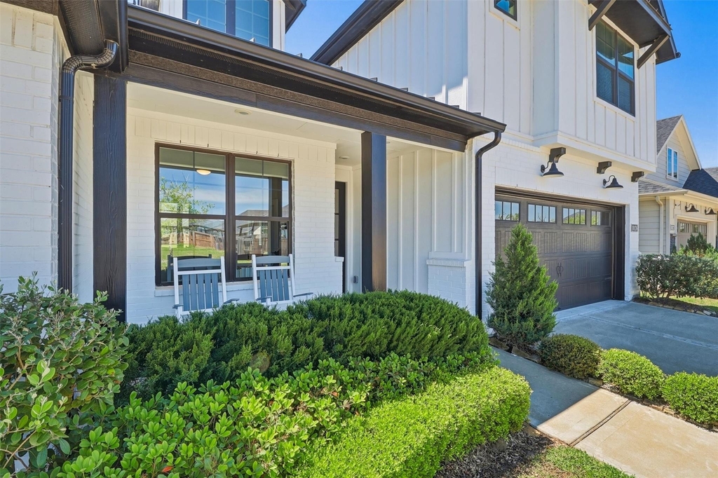 10126 Water Harbor Drive - Photo 3