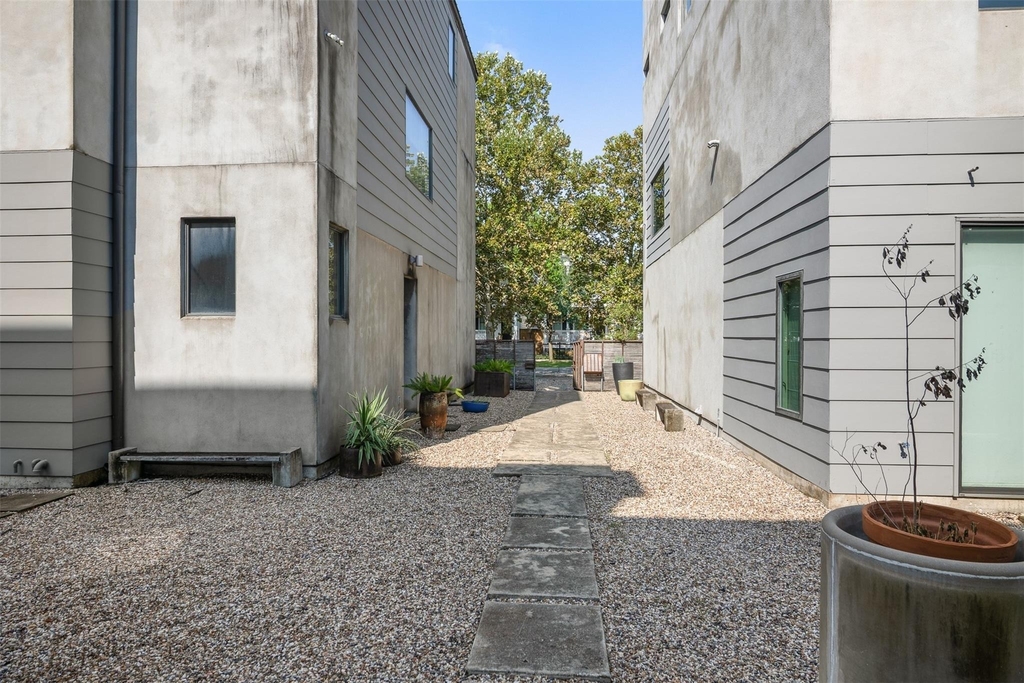 730 Tulane Street Street - Photo 36