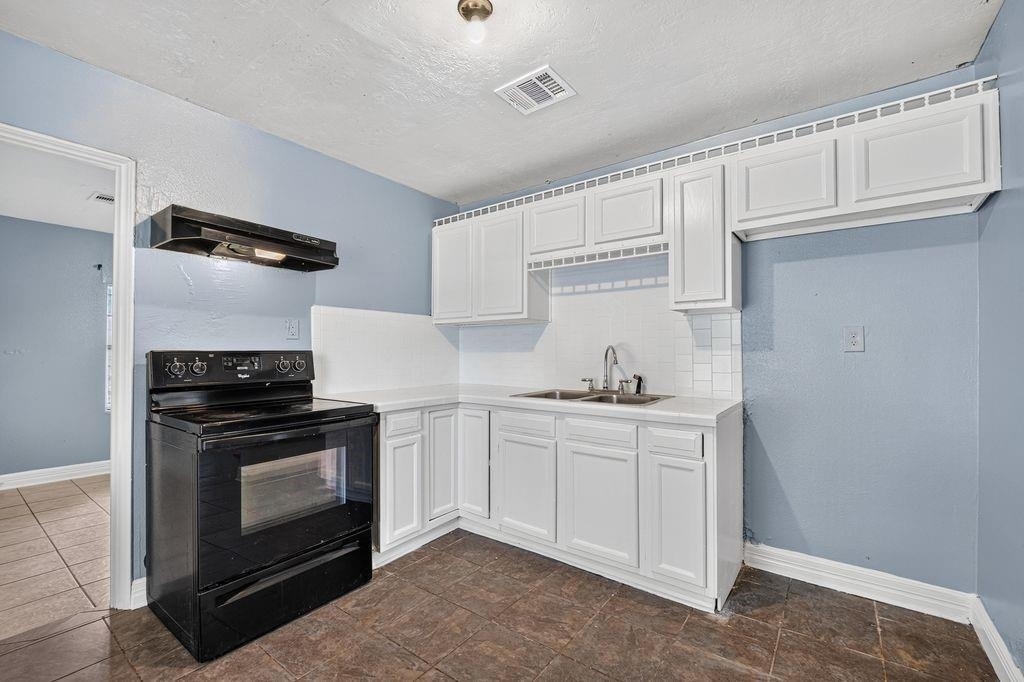 7319 Mountbatten Road - Photo 3