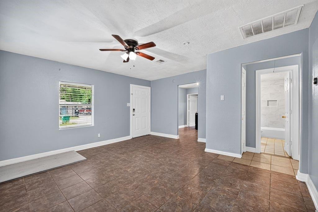 7319 Mountbatten Road - Photo 2