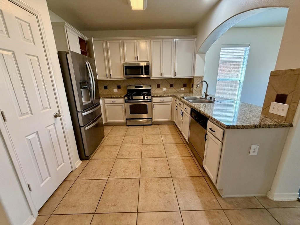 26922 Henson Falls Drive - Photo 11