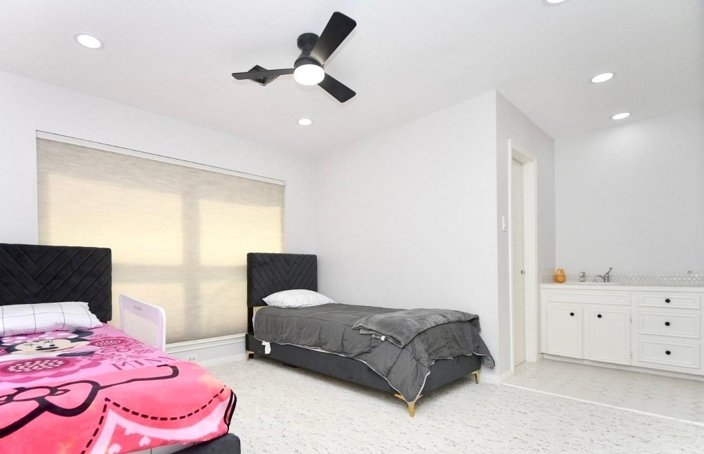 11806 Braesridge Drive - Photo 15