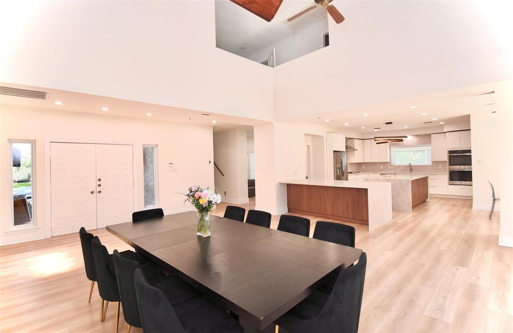 11806 Braesridge Drive - Photo 4