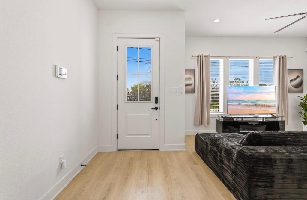6532 Weston Street Street - Photo 1